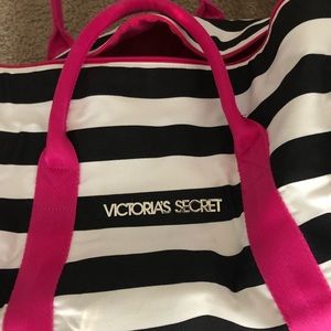VS weekender bag